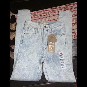 Levi's Women's High Rise Acid Wash Light Blue Jeans